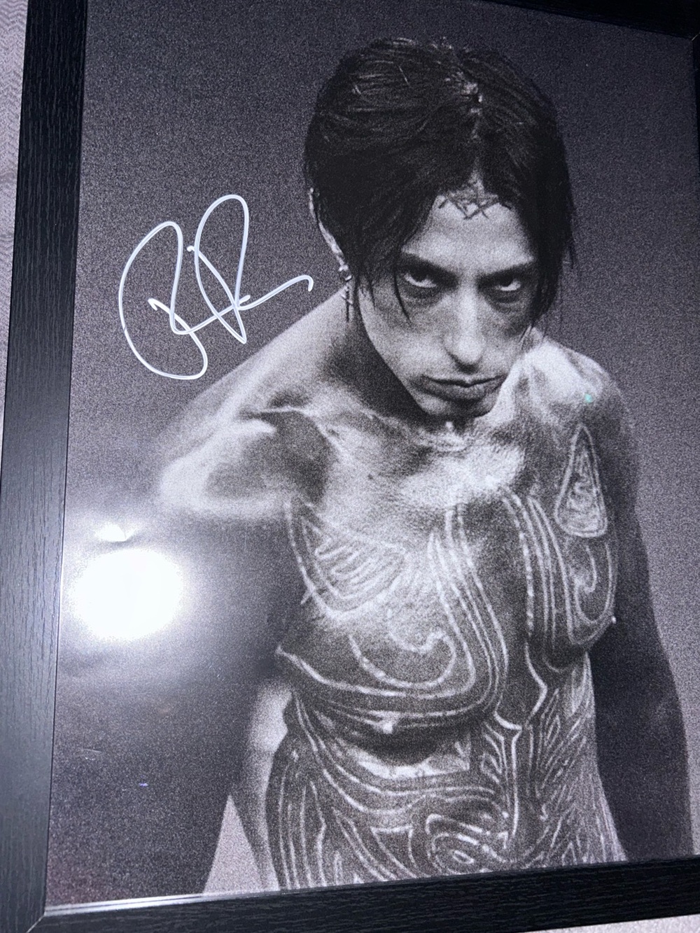 Falling In Reverse SIGNED poster with frame - Picture 4 of 4